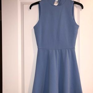 Size juniors S dress
